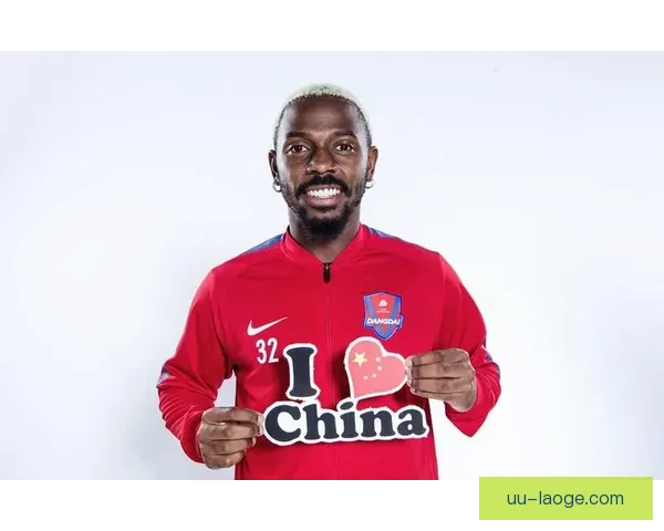 卡尔莫纳正式离开意甲转会新东家迎来职业新篇章 卡尔莫纳正式离开意甲转会新东家迎来职业新篇章
